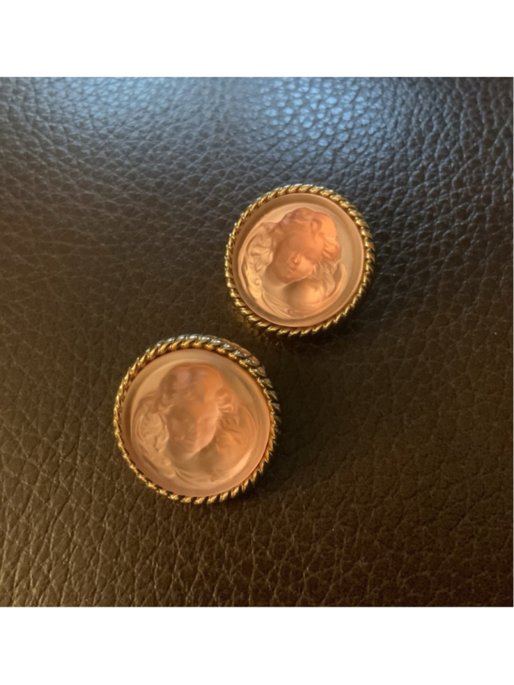 Goddess Lucite VTG Angel Earrings Cameo Portrait Gold Museum Frosted Victorian - Picture 4 of 7